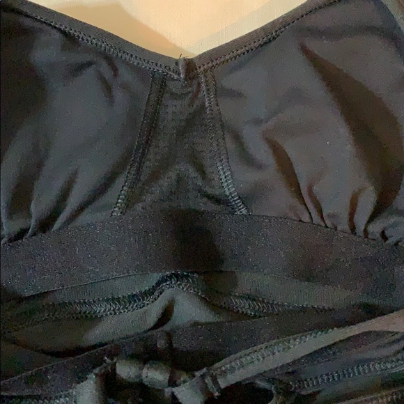 Prana Yoga Tank with built in bra - Picture 10 of 11